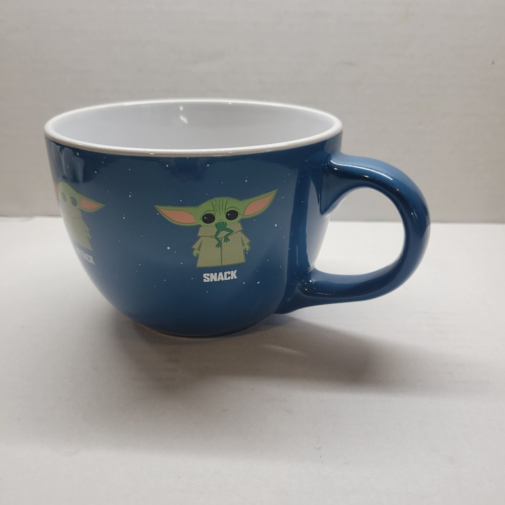 JUMBO The Mandalorian The Child Protect Attack Snack 24 Oz Ceramic‎ Mug